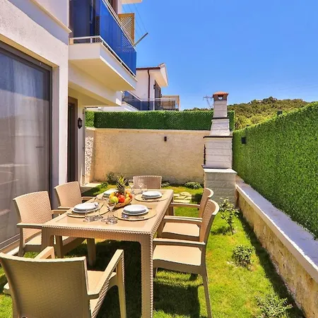 Willa Serene W Private Pool And Bbq In