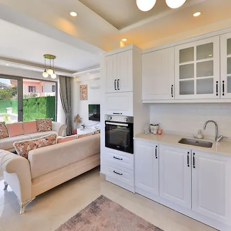 Serene W Private Pool And Bbq In